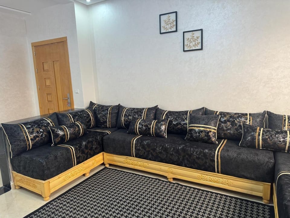 Living room, air conditioner