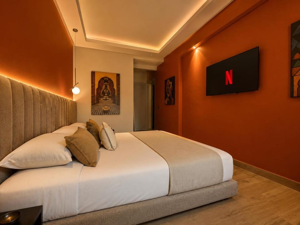 Cosy Stay in Heart of Marrakech with PS5 and Cinéma Apartment in Marrakesh
