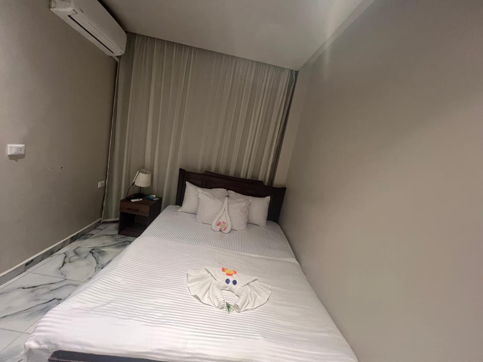 Montu pyramids M hotel Hotel in Egypt