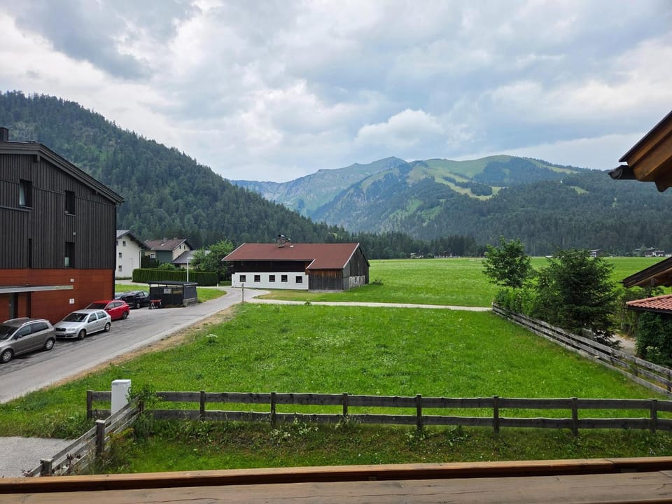 Neighbourhood