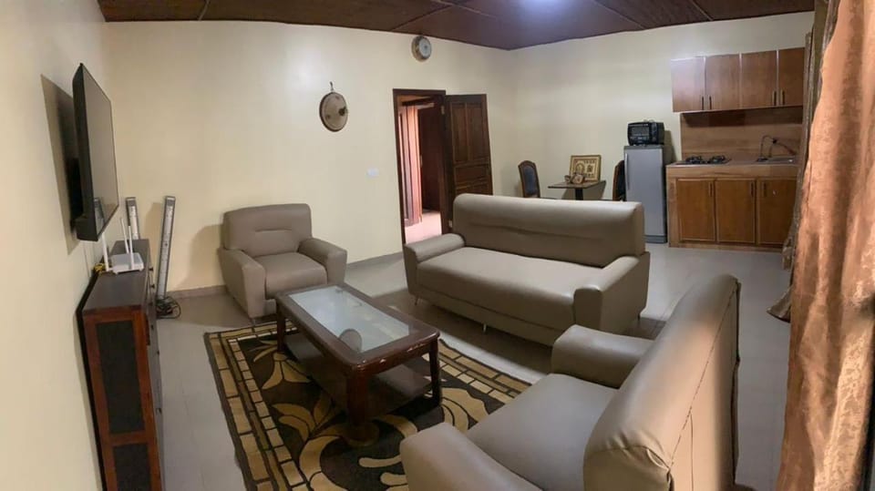Studio Meuble avec Cuisine Américaine Apartment in Dakar