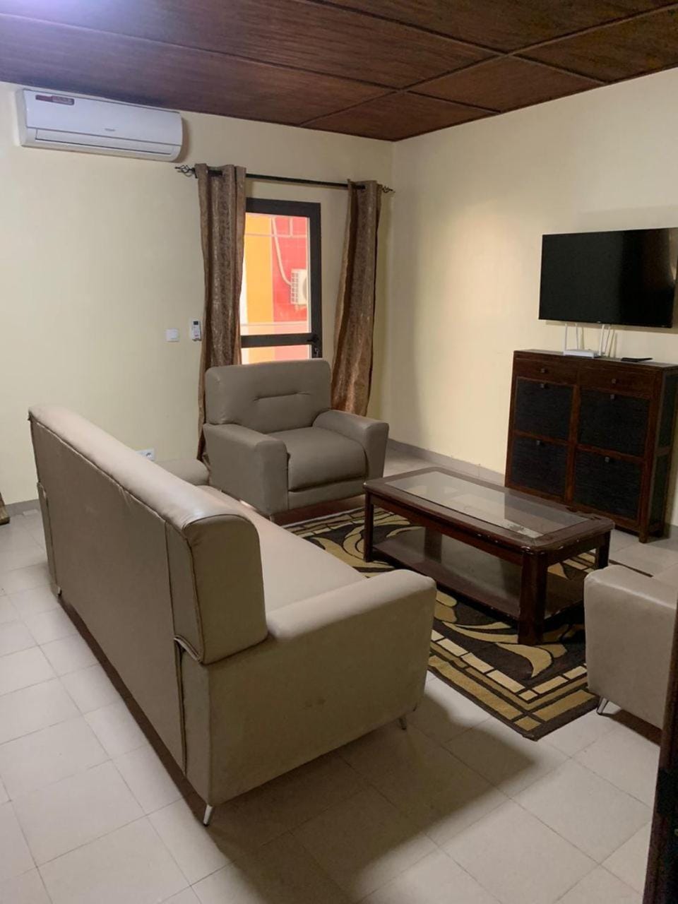Studio Meuble avec Cuisine Américaine Apartment in Dakar