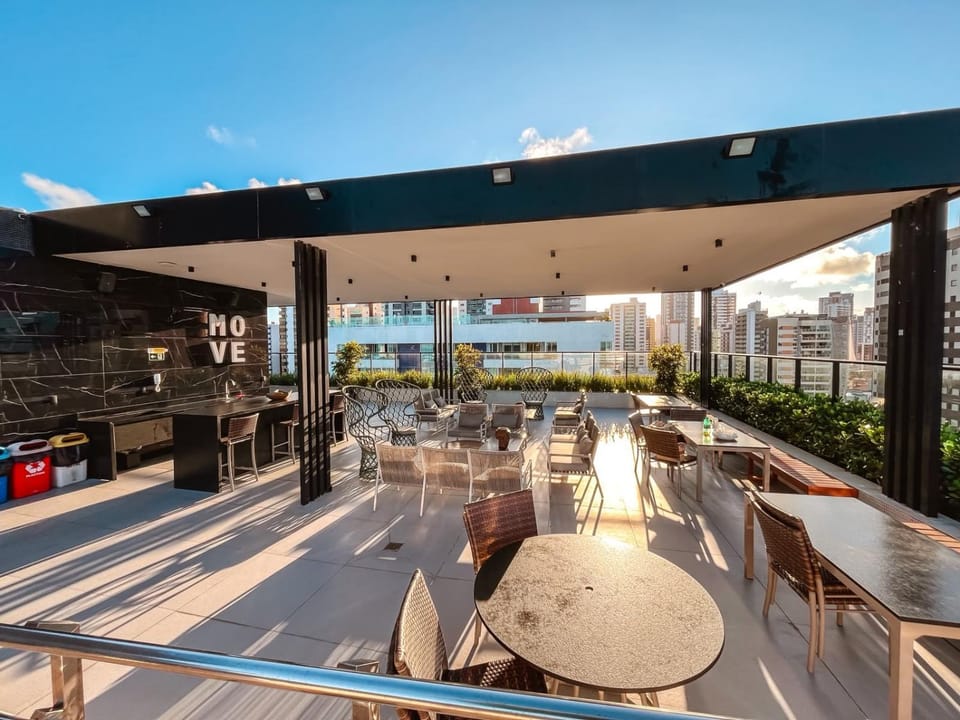 Property building, View (from property/room), Balcony/Terrace