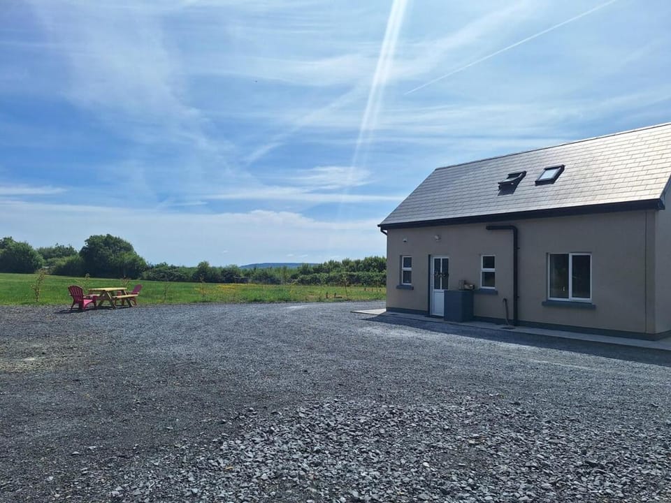 Kilfenora View Cottage Apartment in County Clare
