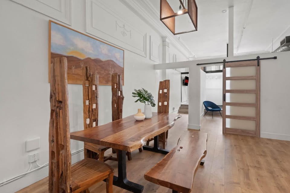 Downtown Woolworth Loft Sleeps 8 Gaslamp Quarter Apartment in Gaslamp Quarter