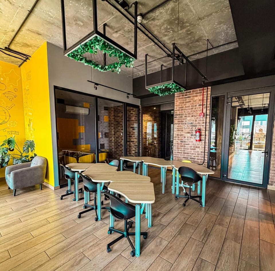 Business facilities, Seating area