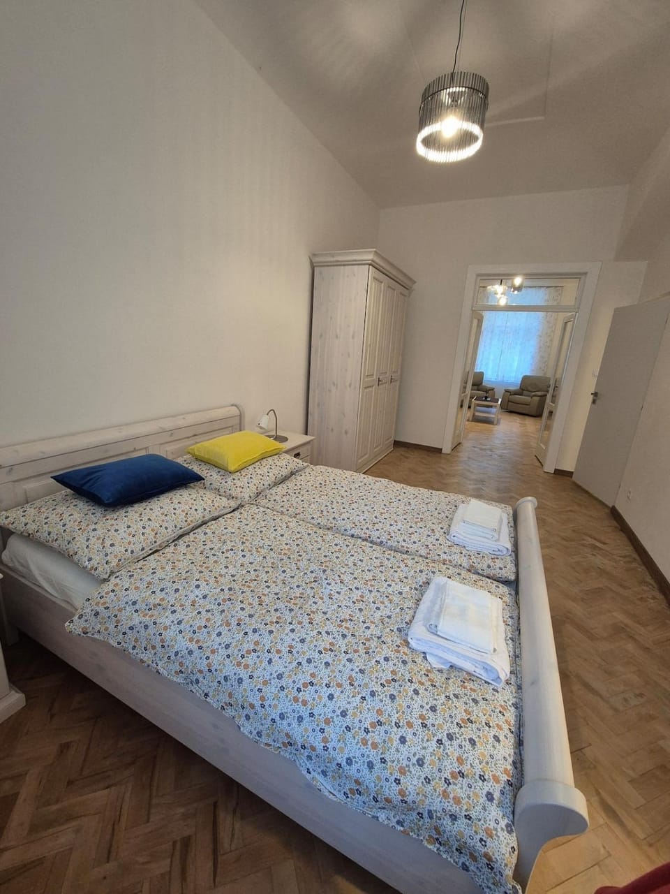 Bed, Photo of the whole room, Bedroom, towels, wardrobe