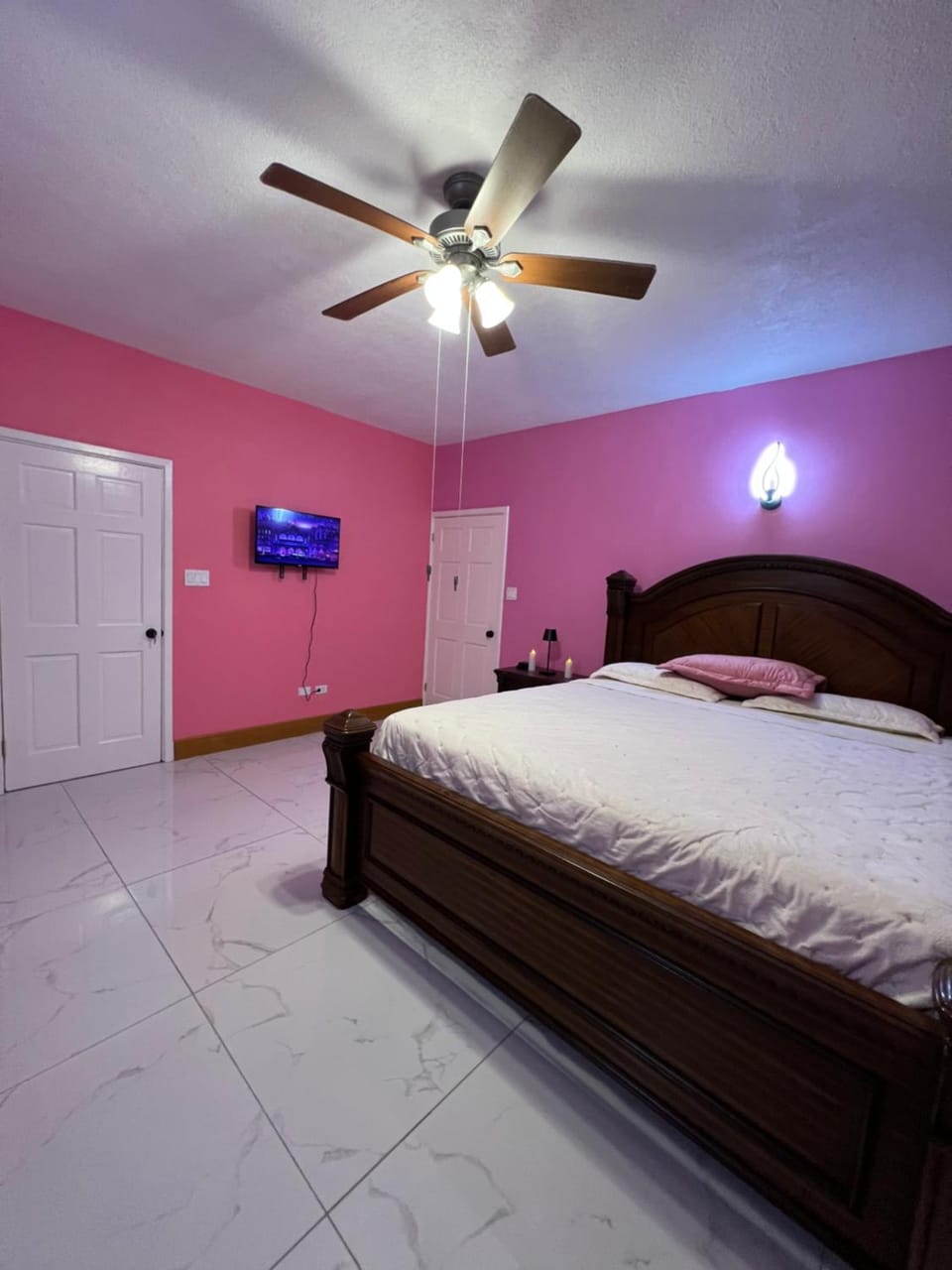 Private Executive Master Suite - Parham, Antigua Bed and Breakfast in Antigua and Barbuda