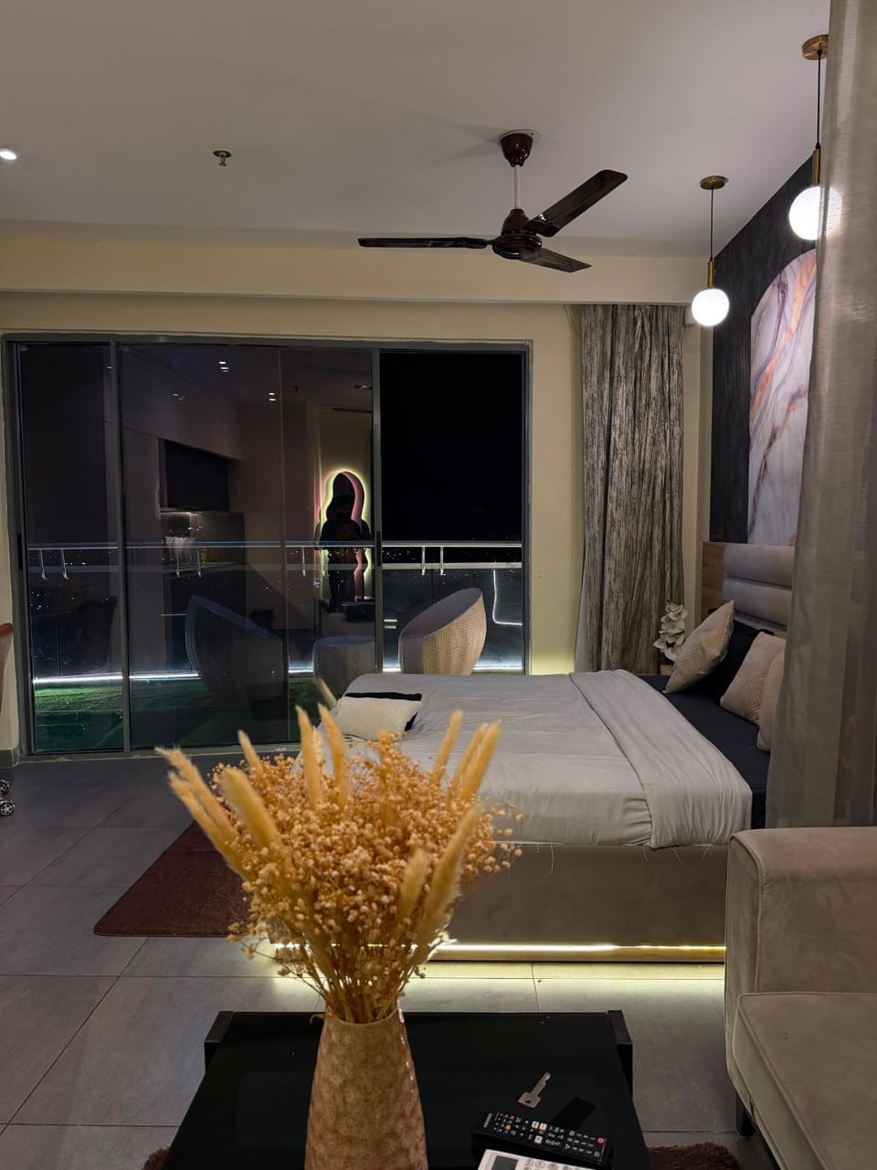 High Sky view Apartment in Noida