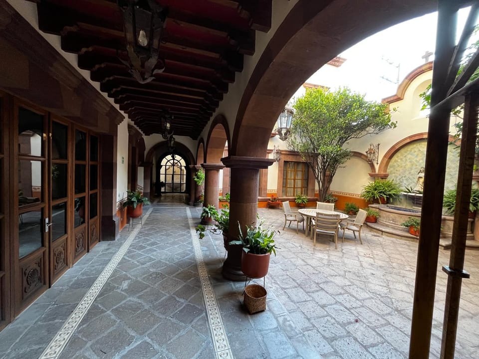 Hacienda Manantial House in San Miguel de Allende