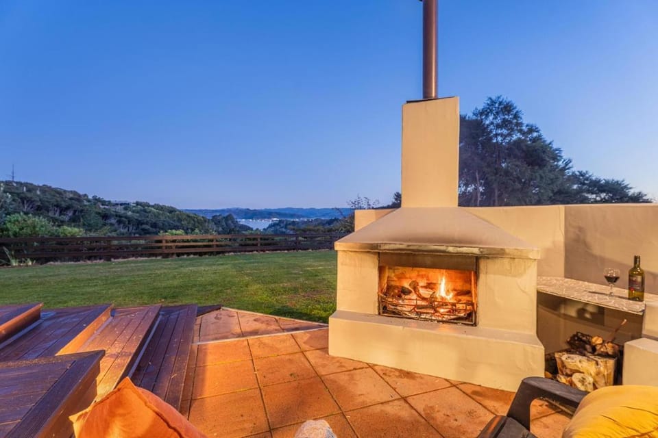 View (from property/room), Balcony/Terrace, fireplace