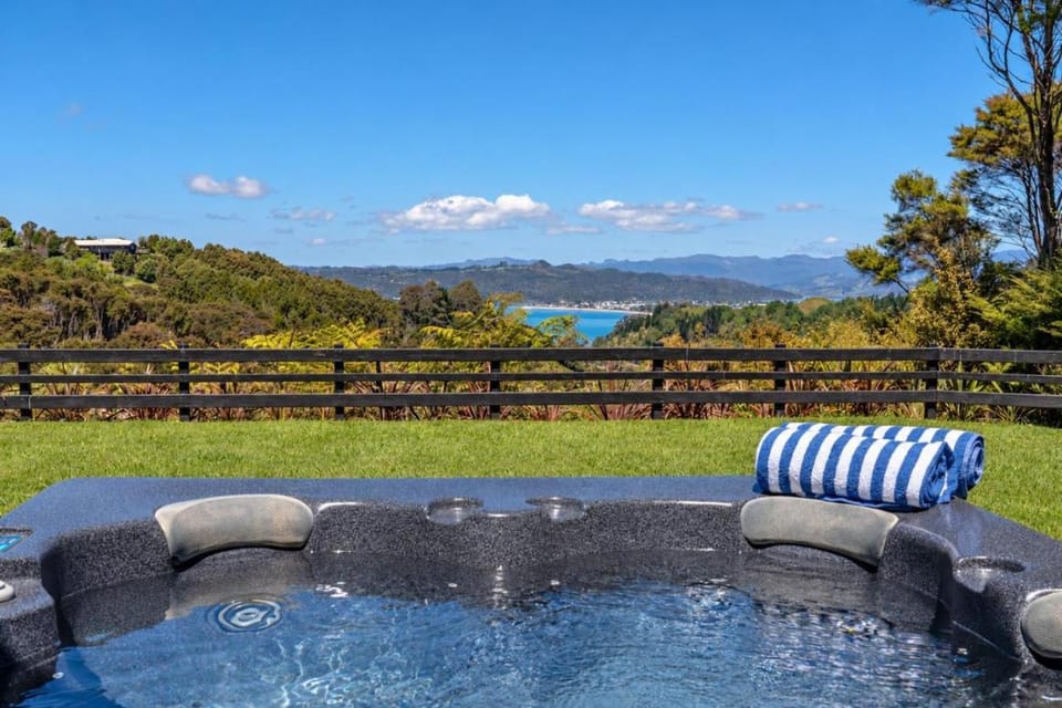 Hot Tub, View (from property/room), Sea view