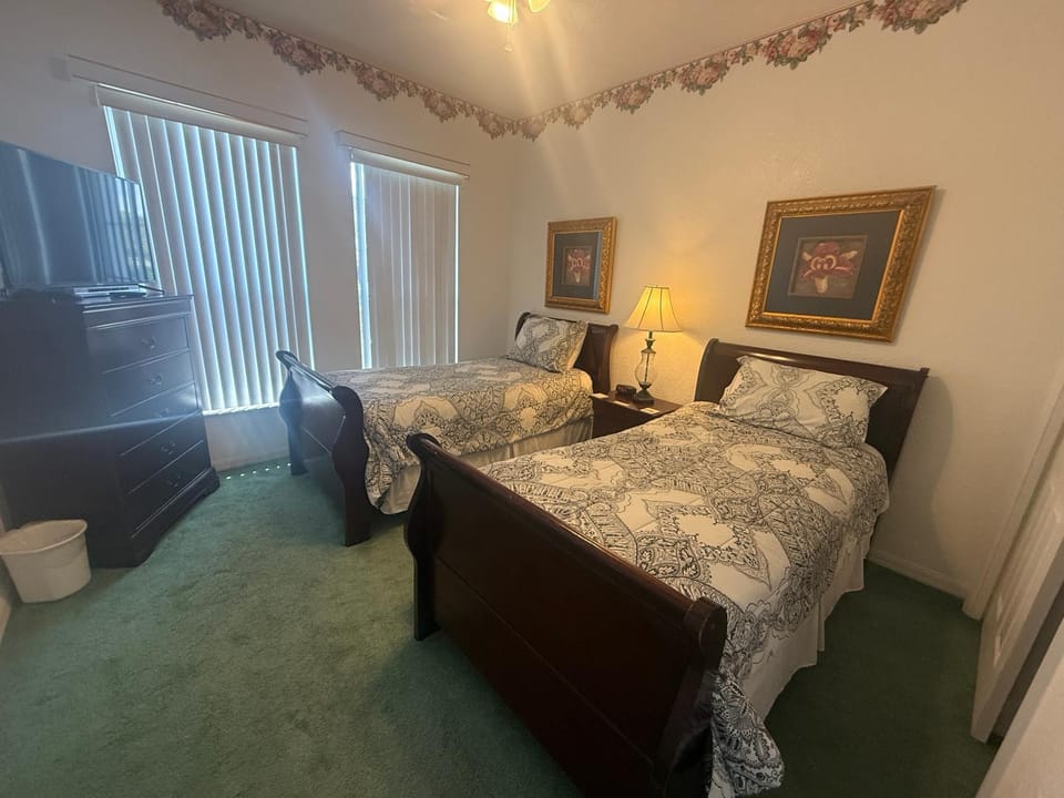 Silver Spurs Sunshine by Paradise Resort Vacations Villa in Kissimmee