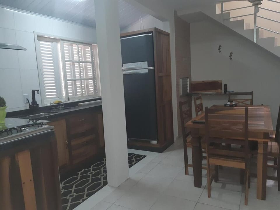 Casa 100 metros praia House in Florianopolis