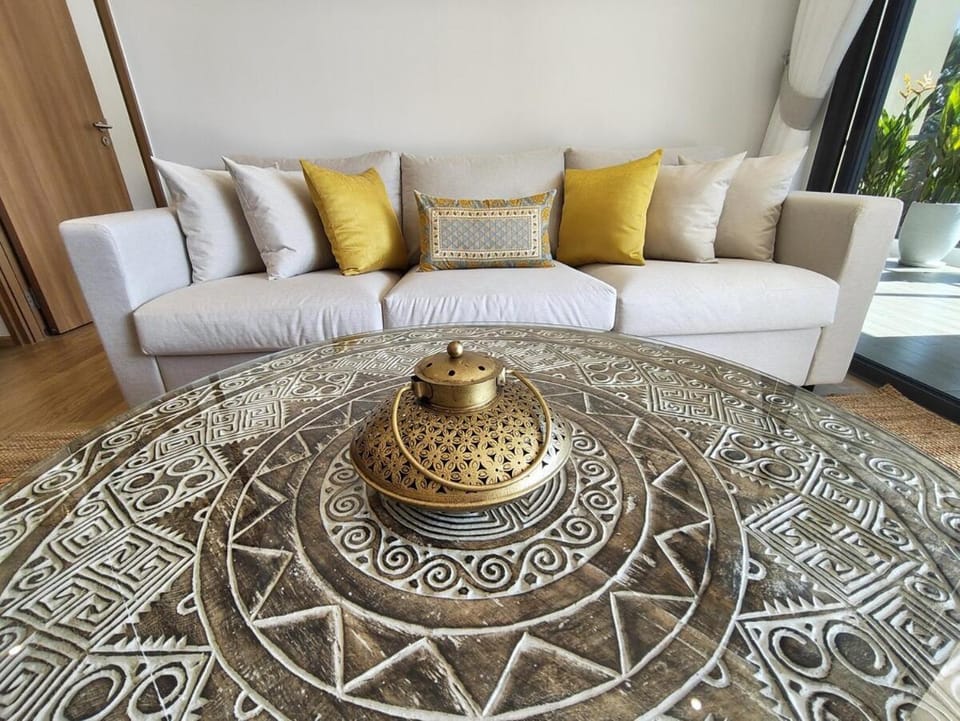 2BR Laguna Beachside Residence 100m to Bang-Tao Beach Apartment in Choeng Thale