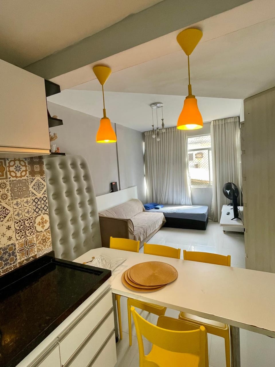 Apartamento na Barra a 50m da praia para 6 hóspedes Apartment in Salvador