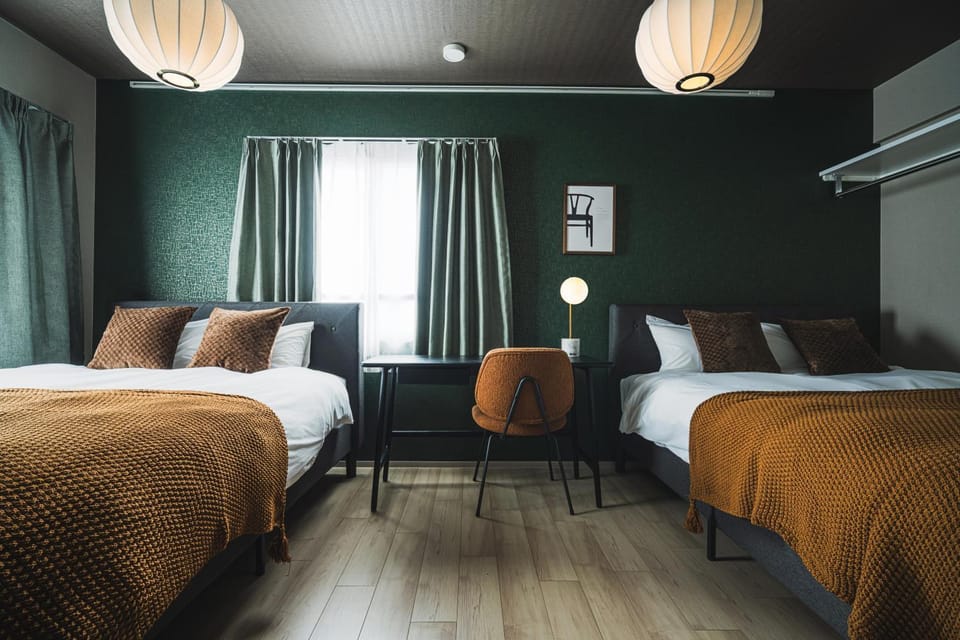 Bed, Bedroom, air conditioner