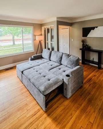 Spacious Home- 3BR Villa in Birmingham House in Southfield