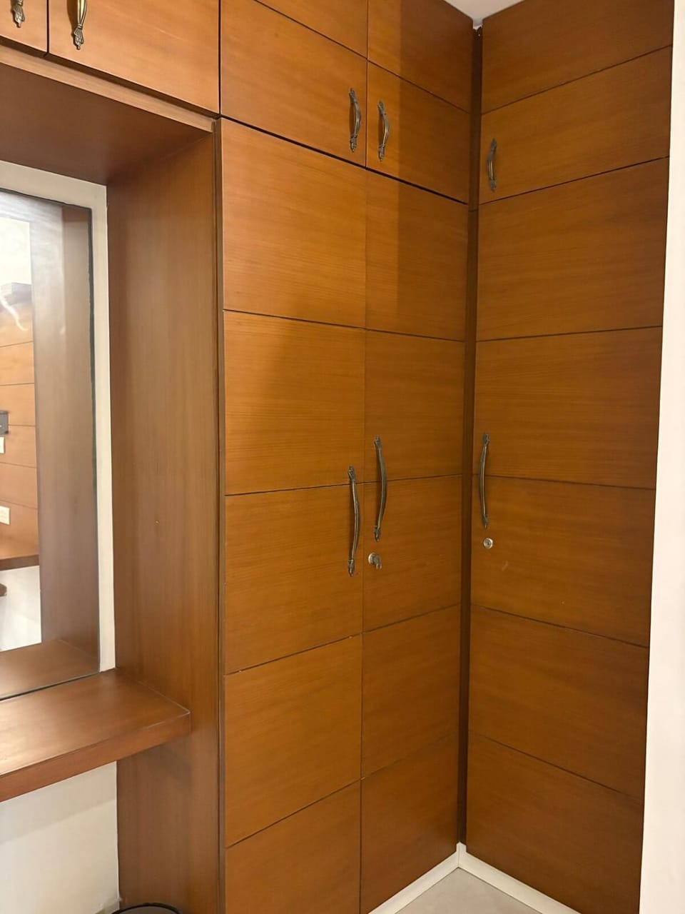 wardrobe
