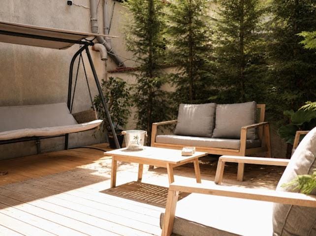 Garden, Balcony/Terrace, Seating area, Garden view