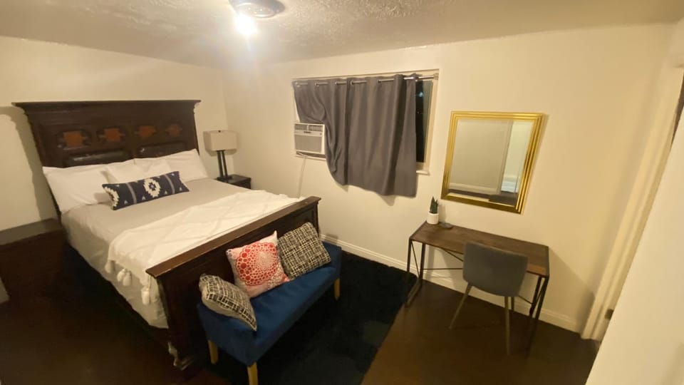 Tree bedrooms Apartment in West Valley City