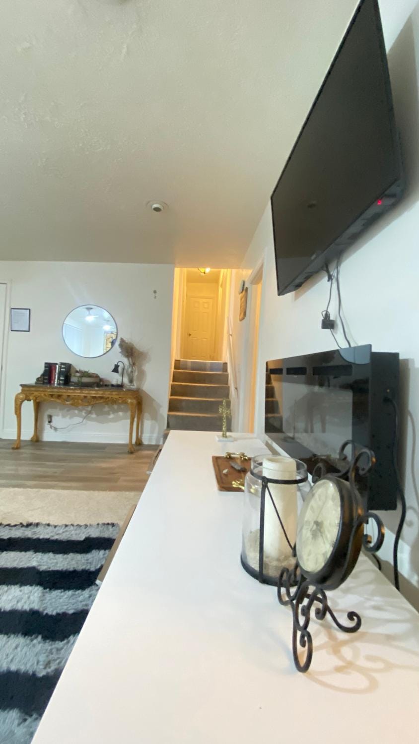Tree bedrooms Apartment in West Valley City
