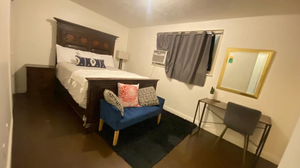 Tree bedrooms Apartment in West Valley City