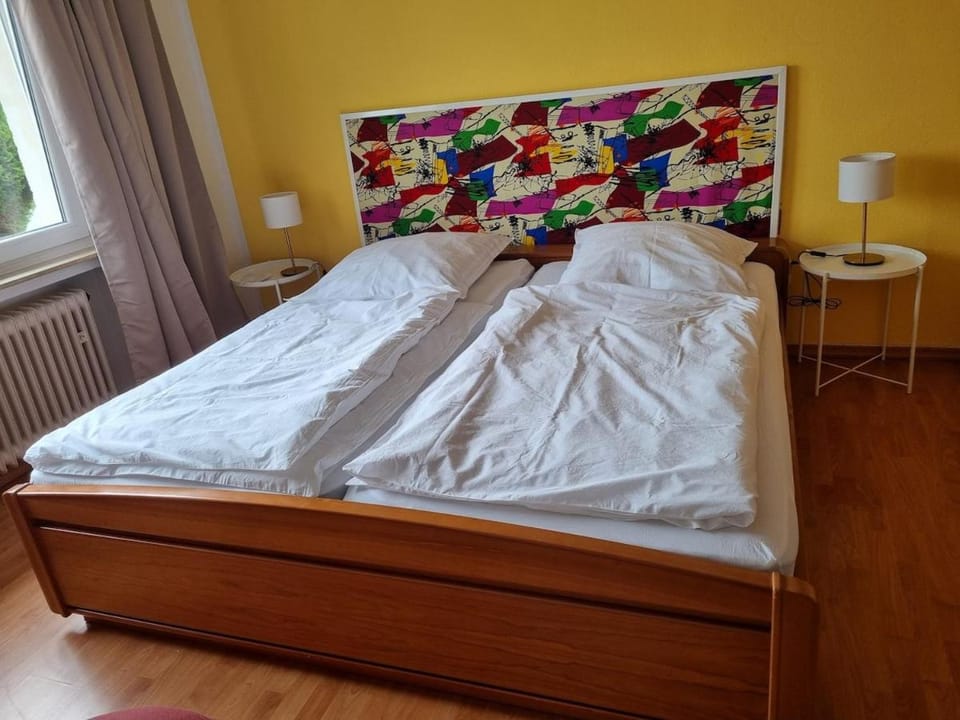 Bed, Bedroom