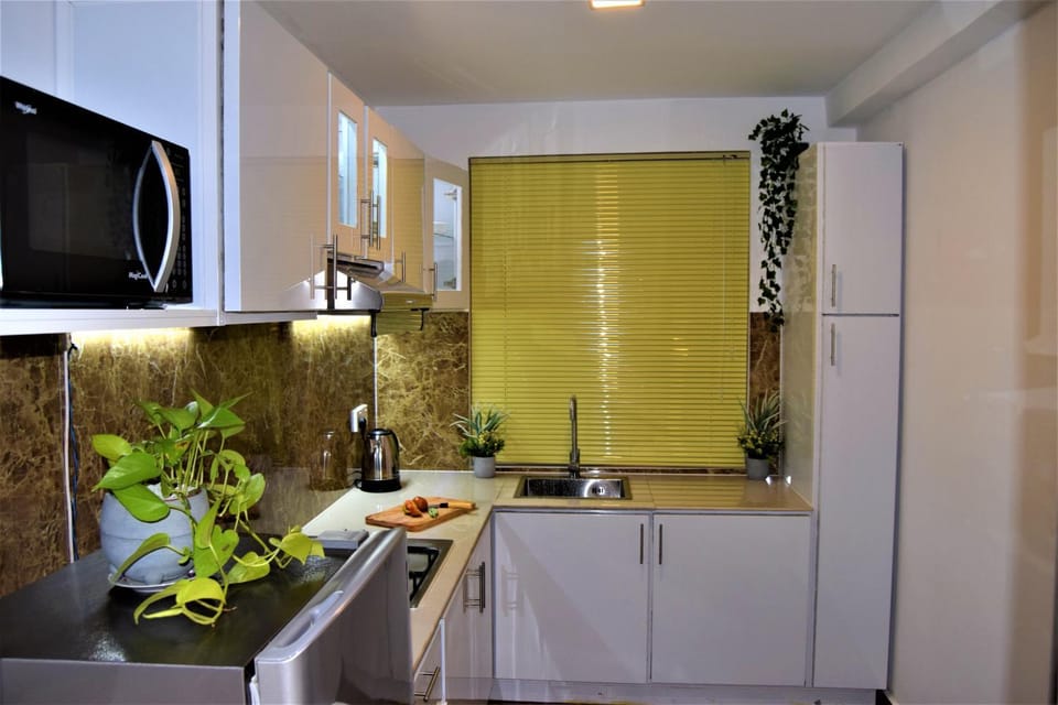 Lake Infinity Luxury Condos Apartment in Nuwara Eliya