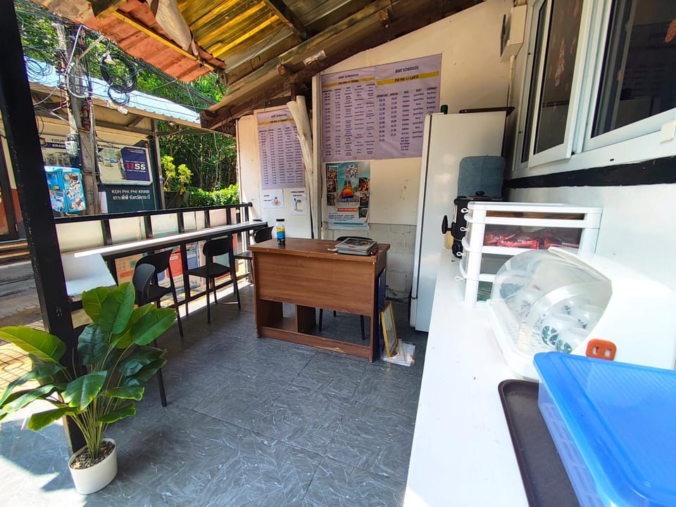 Patio, Lobby or reception