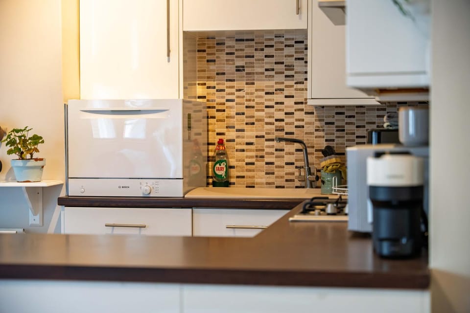 Romantic Getaway in Farnham House in Farnham