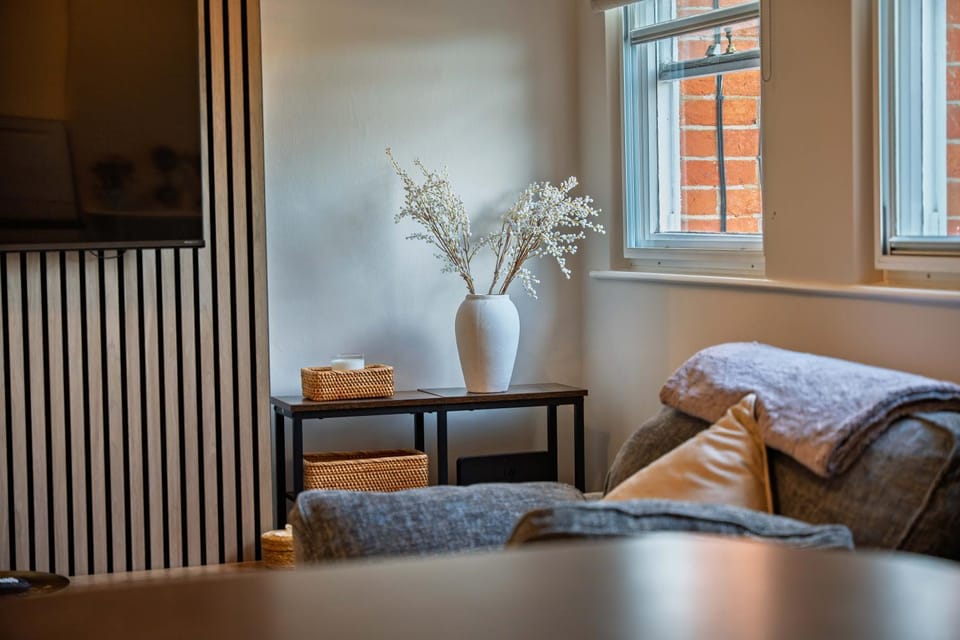 Romantic Getaway in Farnham House in Farnham