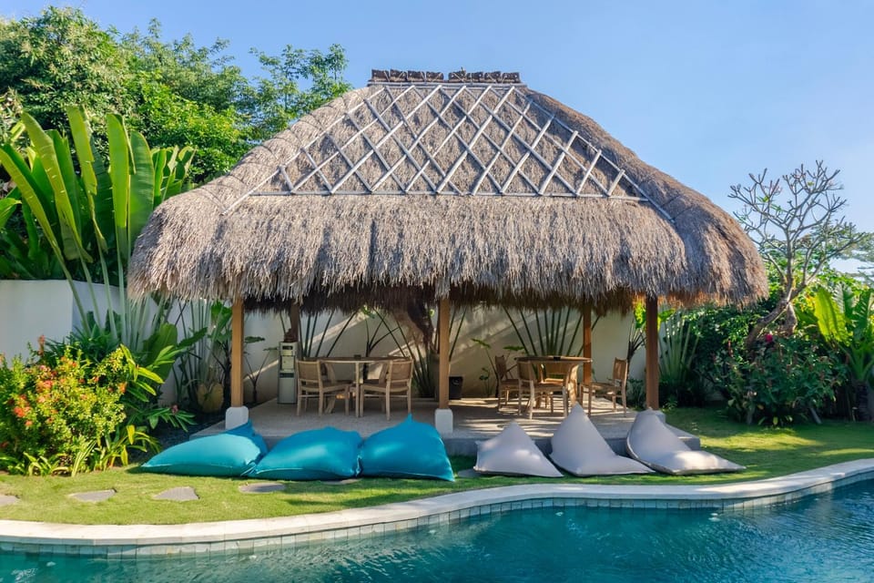 Amazing Loft and Spa in The Heart of Bingin Apartment hotel in Bali