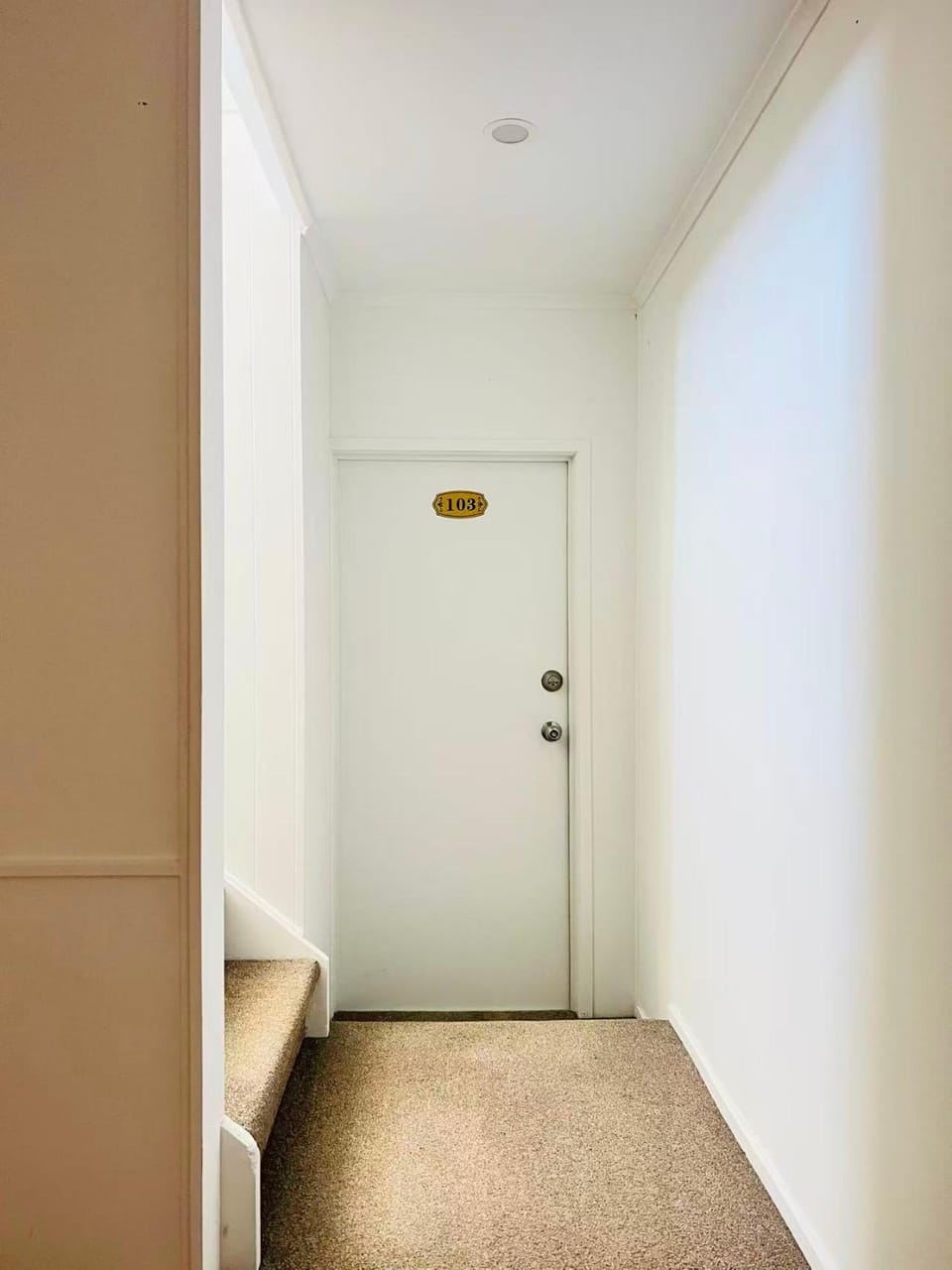 Very basic room Vacation rental in Auckland