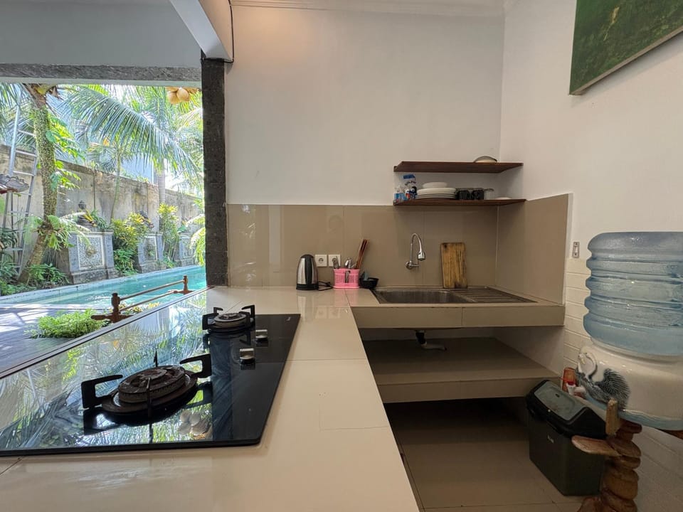 Kitchen or kitchenette, stove