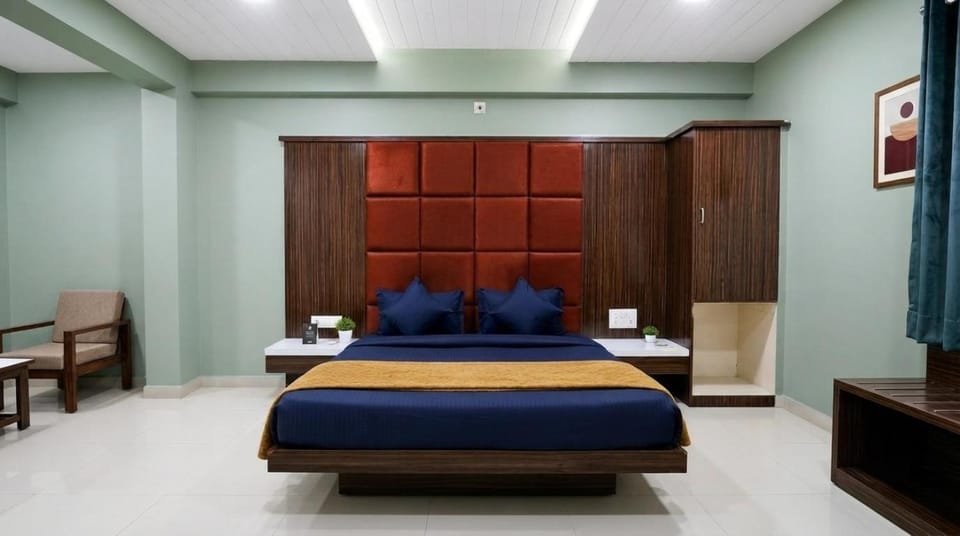 Bed, Bedroom