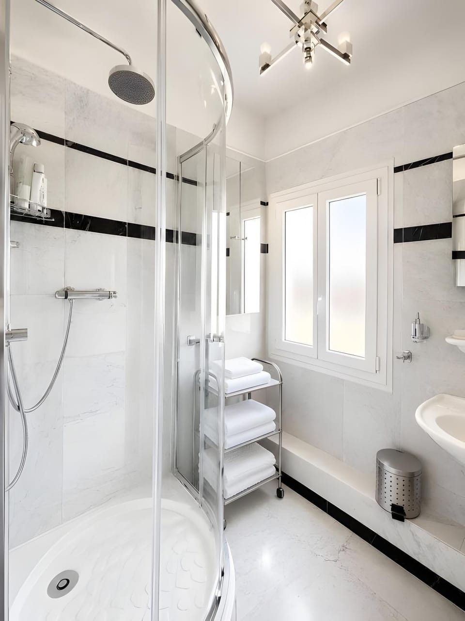 Bathroom, Living room