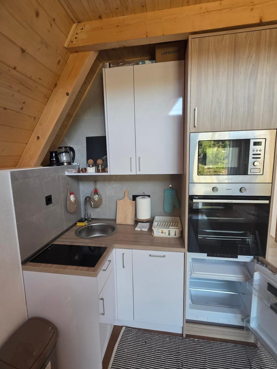 Rifugio Anastasia House in Montenegro