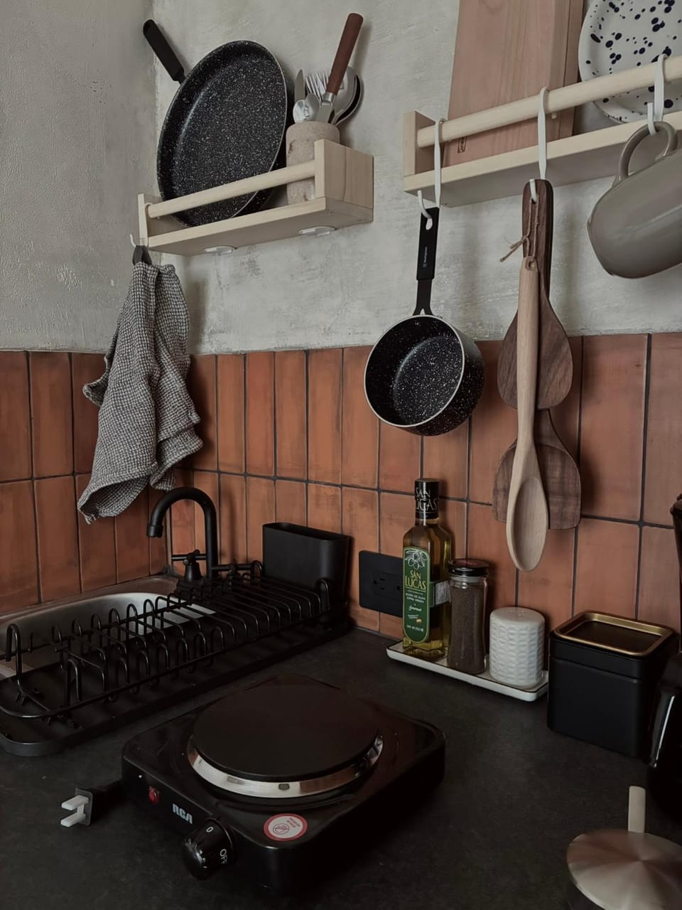 Kitchen or kitchenette, stove