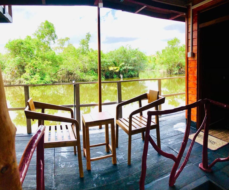 NIYEN Mangrove Water Villa Vacation rental in Galle