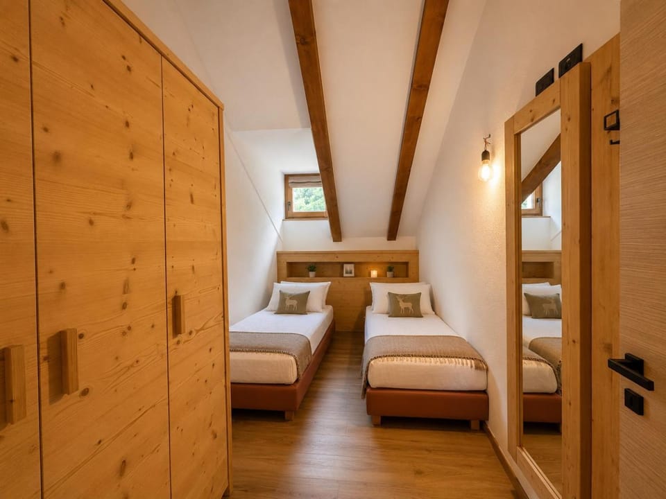 Bed, Bedroom, wardrobe
