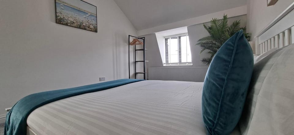 Luxurious two-bed apartment in Yaxley near A1 Apartment in Huntingdonshire District