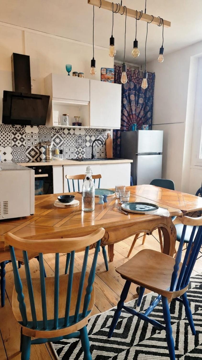Living room, Dining area, pet friendly