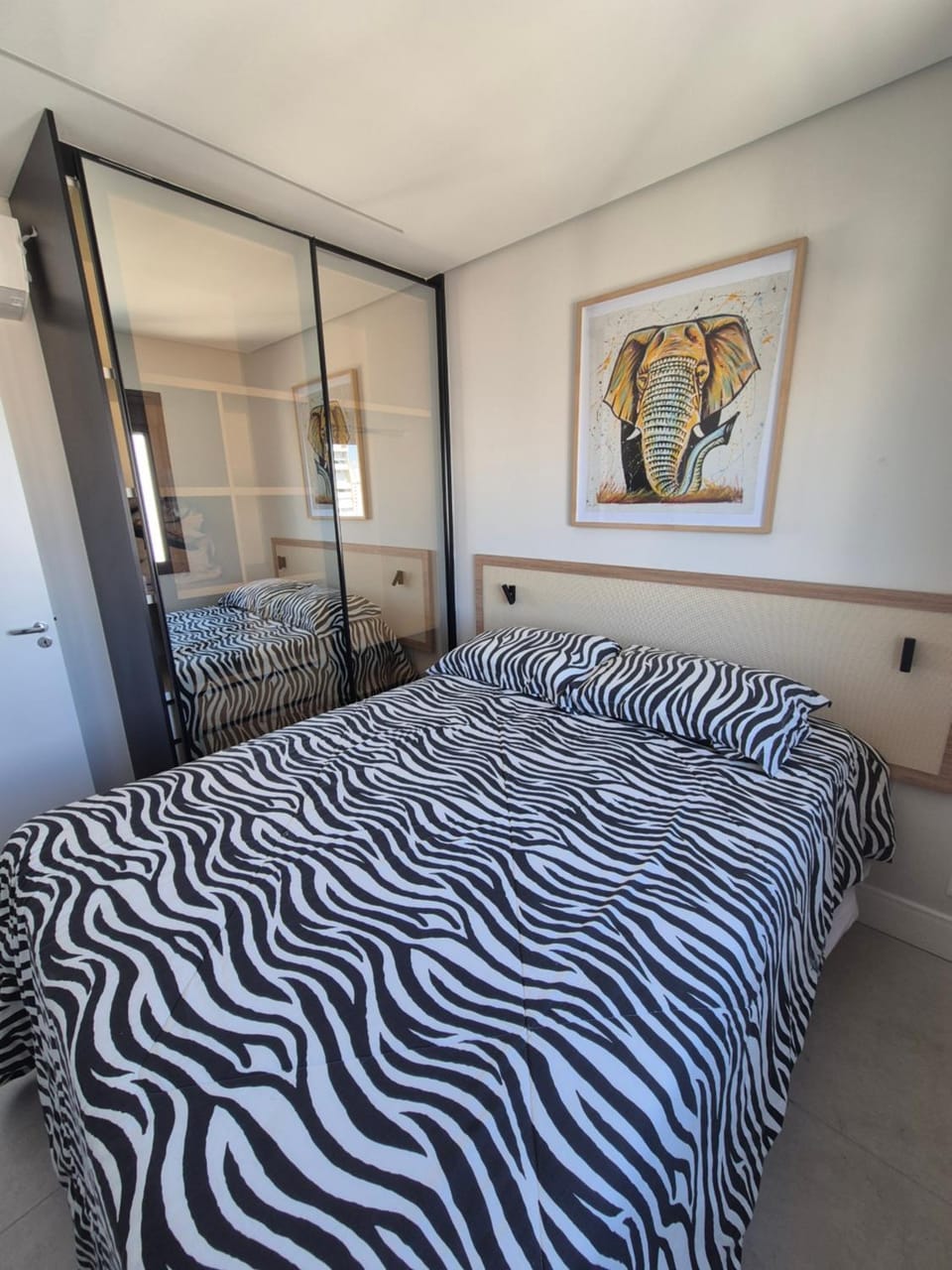 Bela Vista Africa Concept Apartment in Sao Paulo City