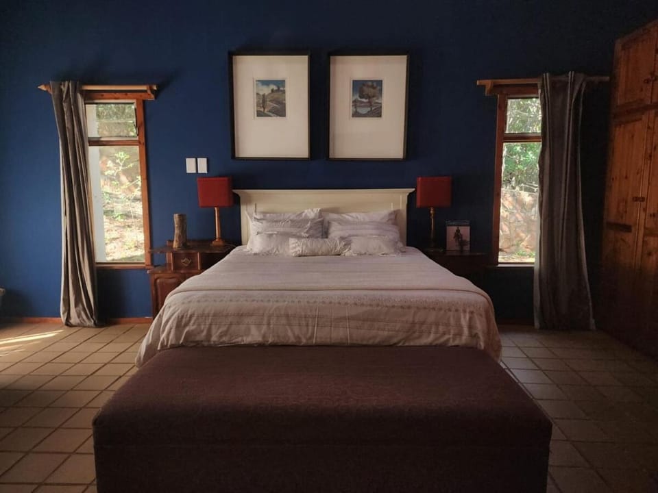 Historical 6-Bedroom Farm House near Cullinan House in Gauteng
