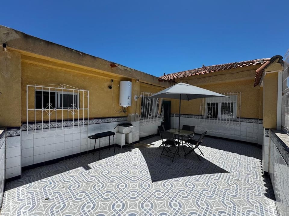 BBQ facilities, Balcony/Terrace