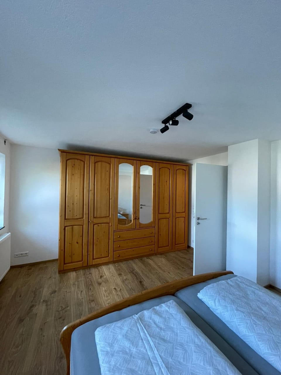 Bedroom, wardrobe