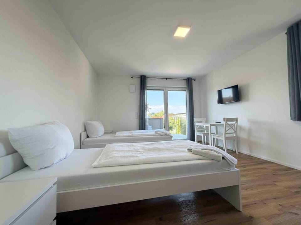 AM102 moderne Monteurwohnung Apartment in Bavaria