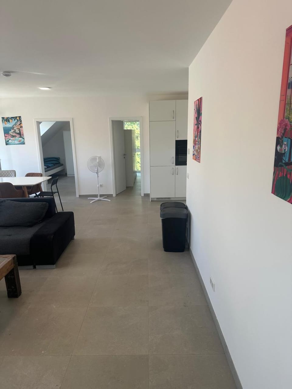 Neubau 4 Schlafzimmer, Wohnküche plus Balkon und Parkplatz Apartment in Rhineland-Palatinate
