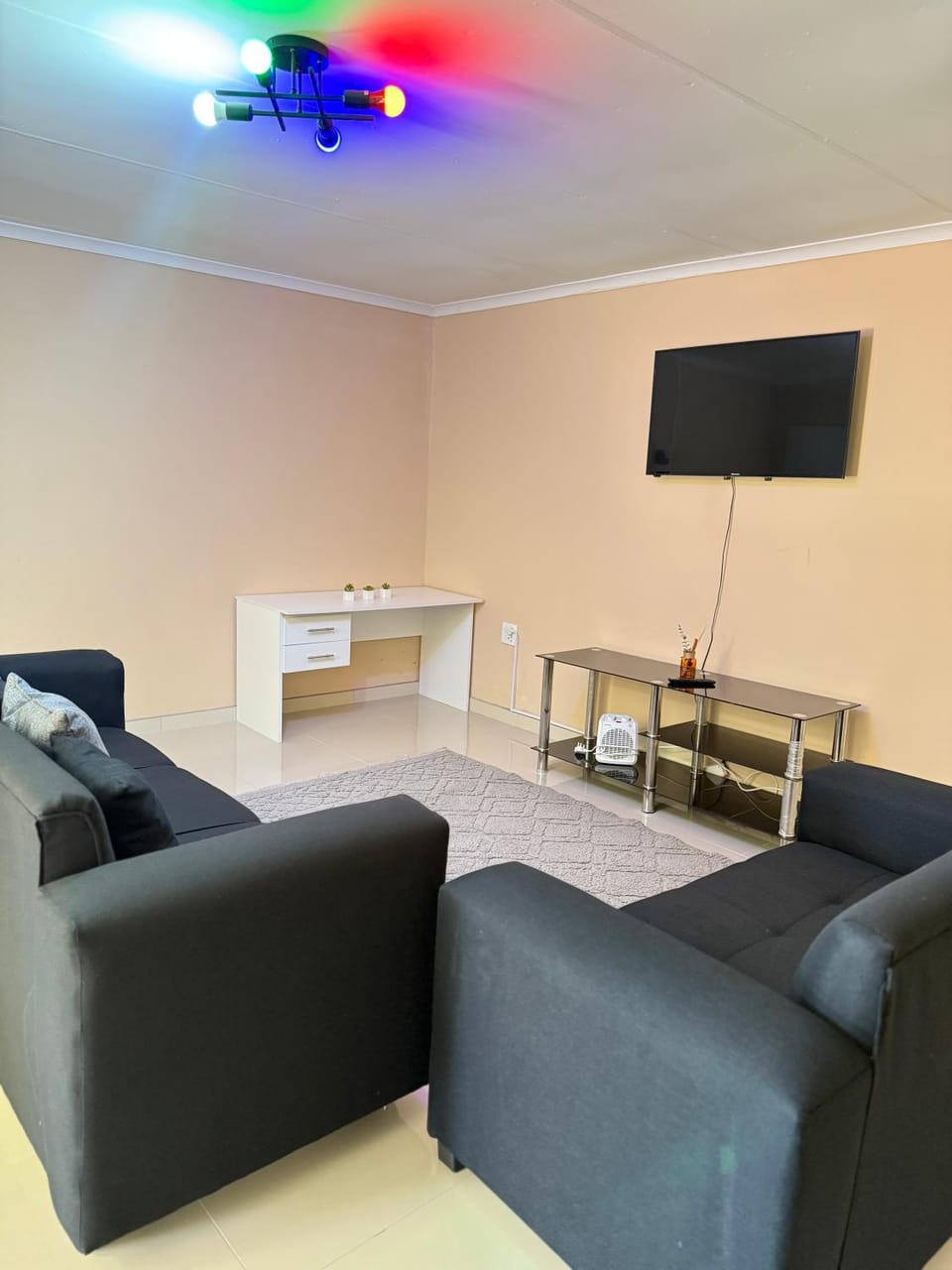 BK Guest house Bed and Breakfast in Gauteng